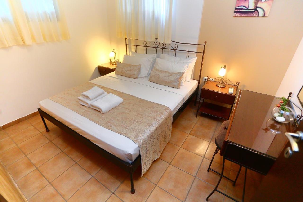 Vathi Hotel Extérieur photo