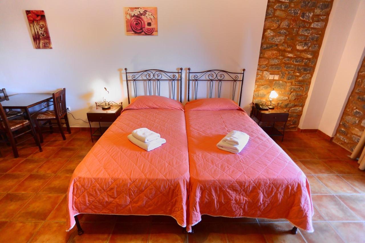 Vathi Hotel Extérieur photo