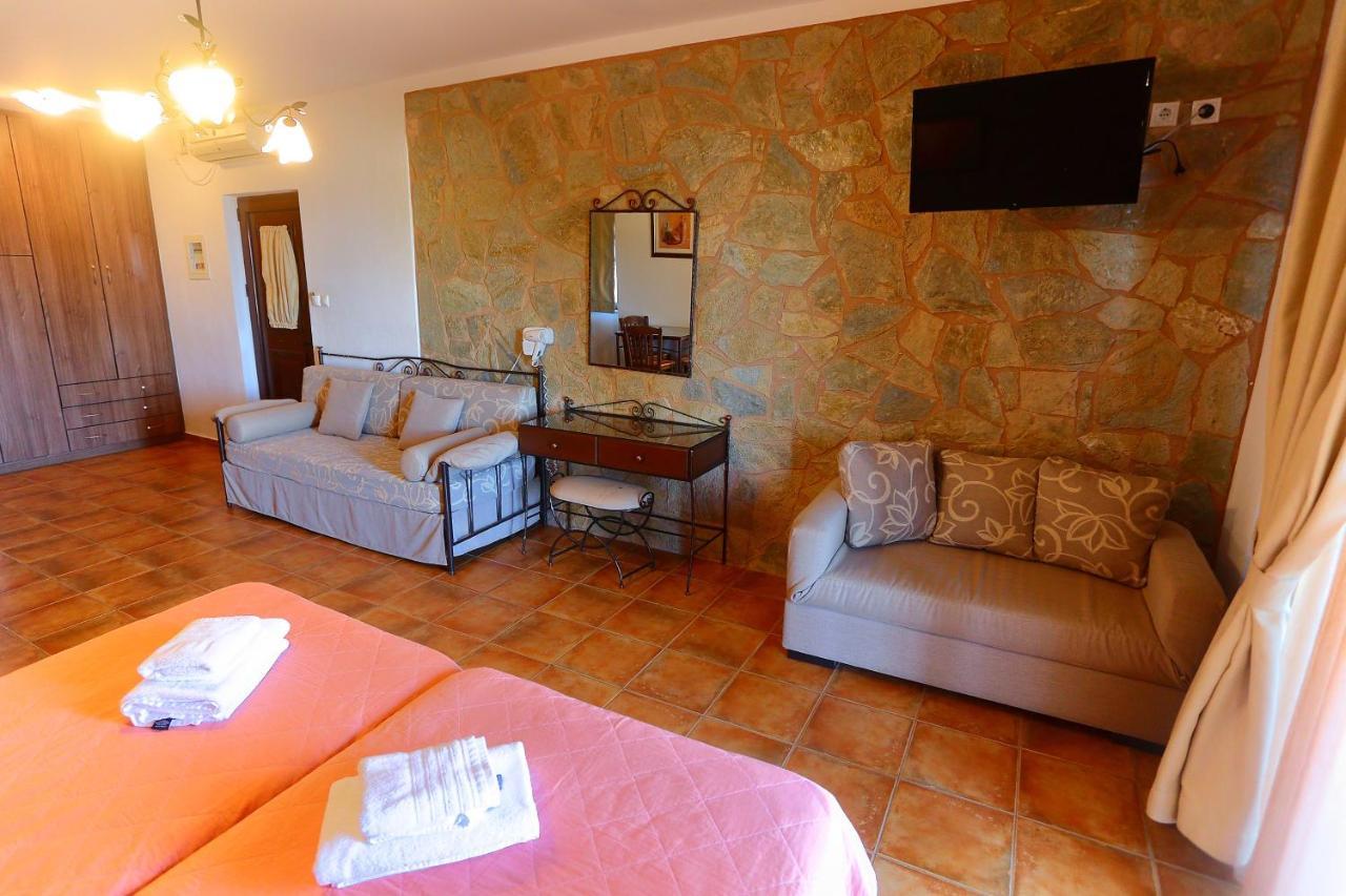 Vathi Hotel Extérieur photo