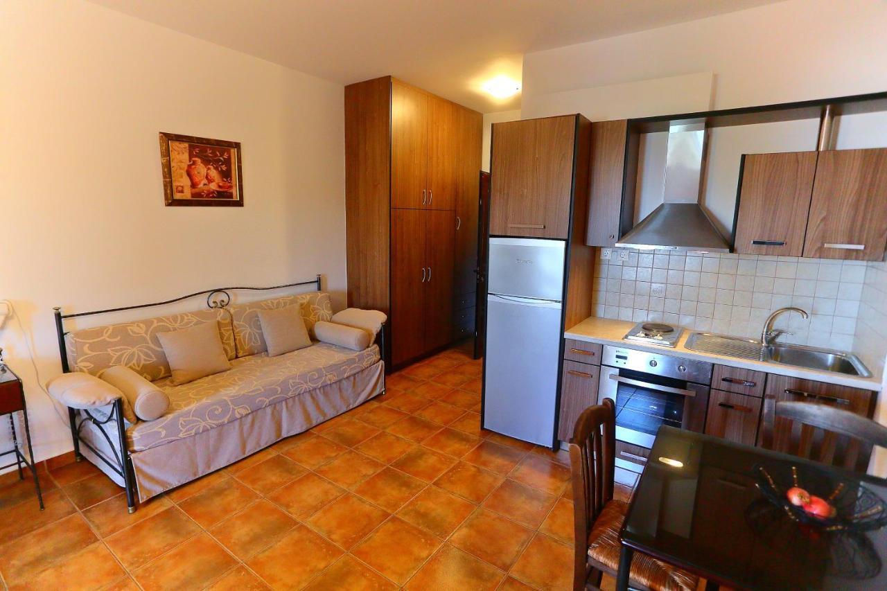 Vathi Hotel Extérieur photo