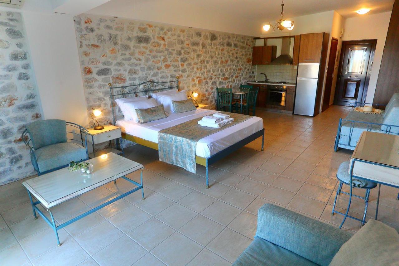 Vathi Hotel Extérieur photo