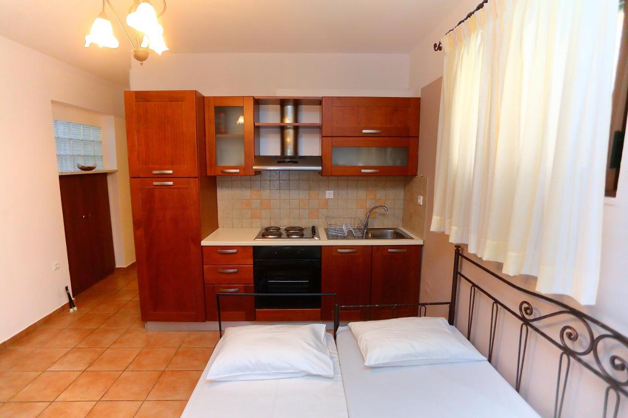 Vathi Hotel Extérieur photo