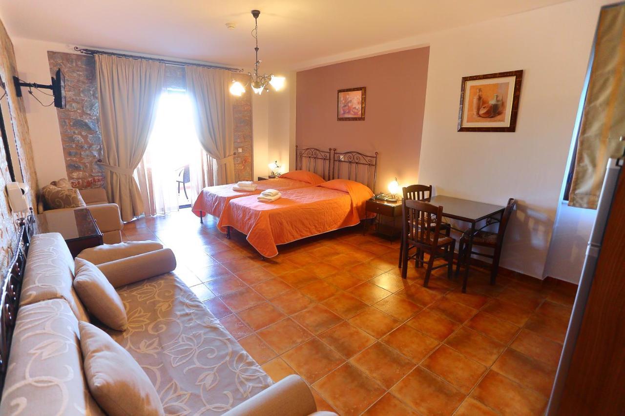 Vathi Hotel Extérieur photo