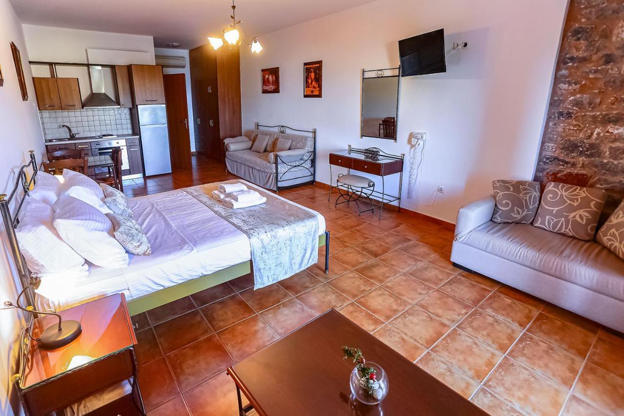 Vathi Hotel Extérieur photo