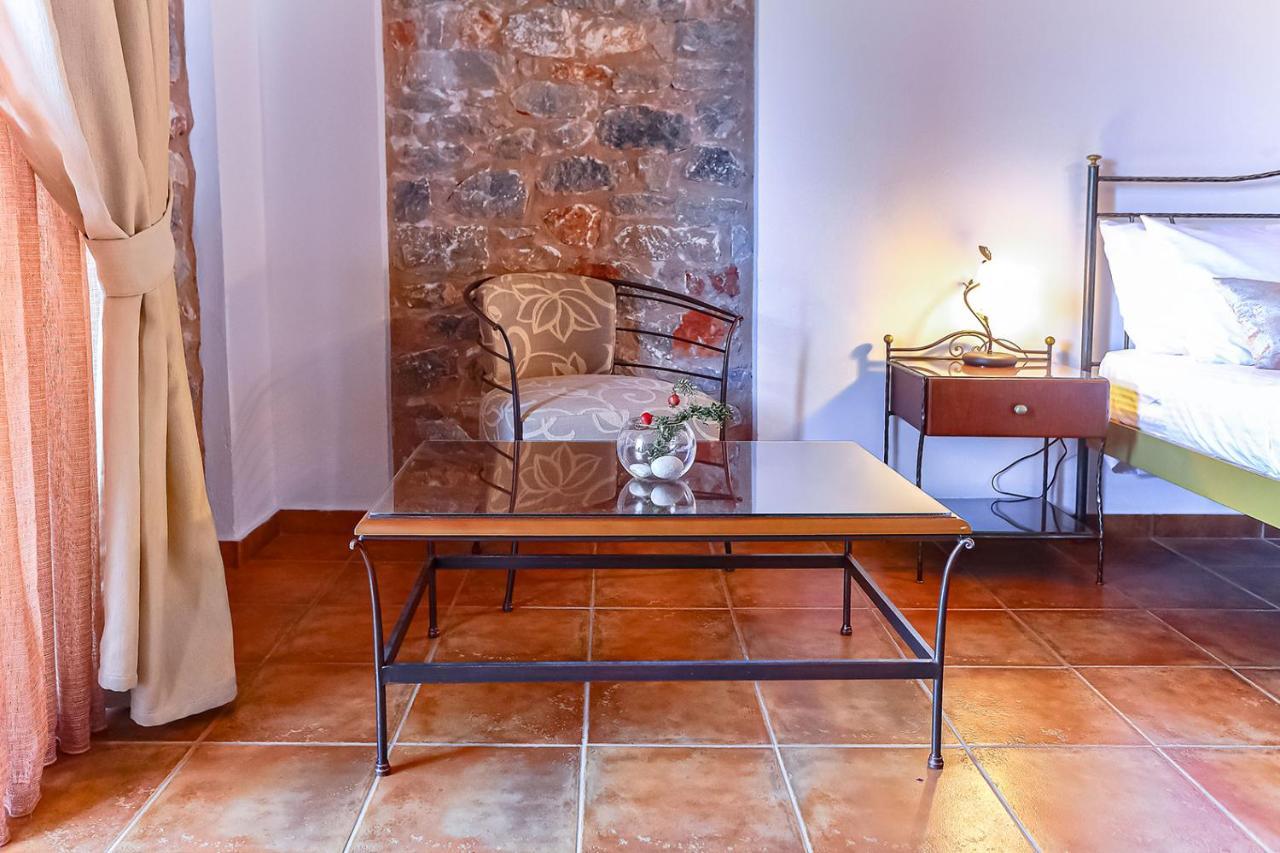 Vathi Hotel Extérieur photo