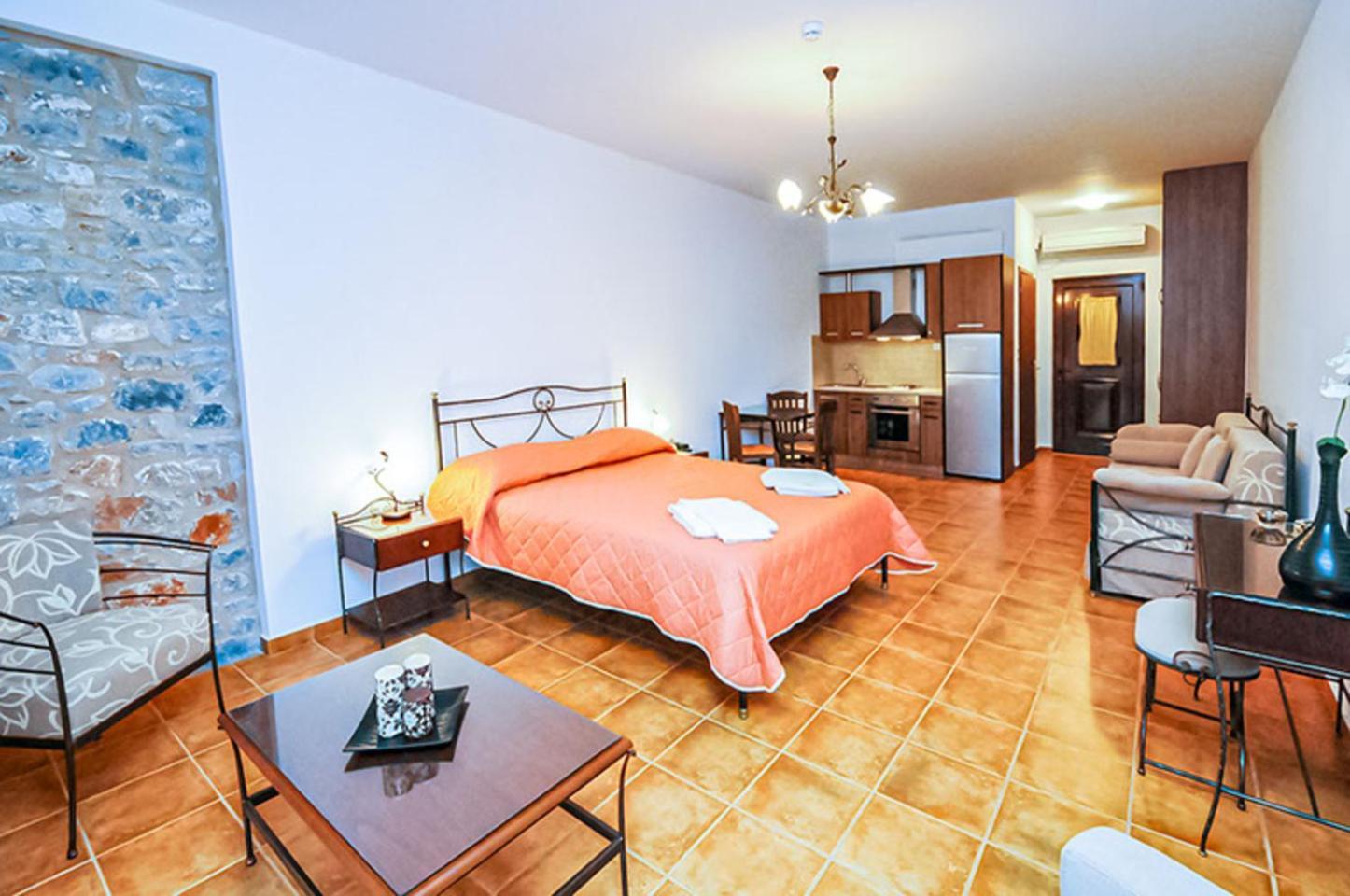 Vathi Hotel Extérieur photo