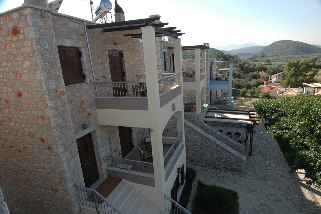 Vathi Hotel Extérieur photo